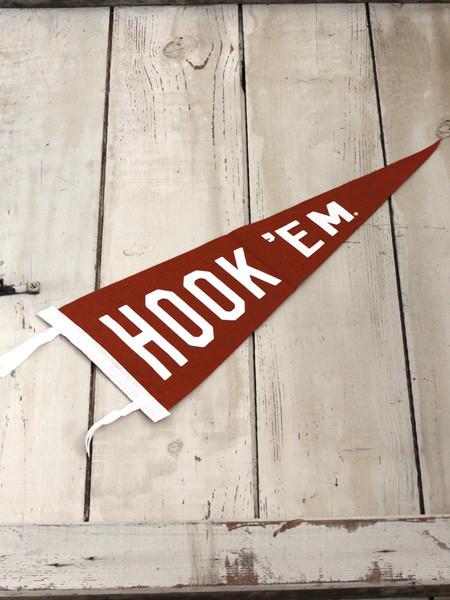Hook Em Pennant - Old Try